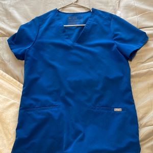 Women’s size small figs scrub top